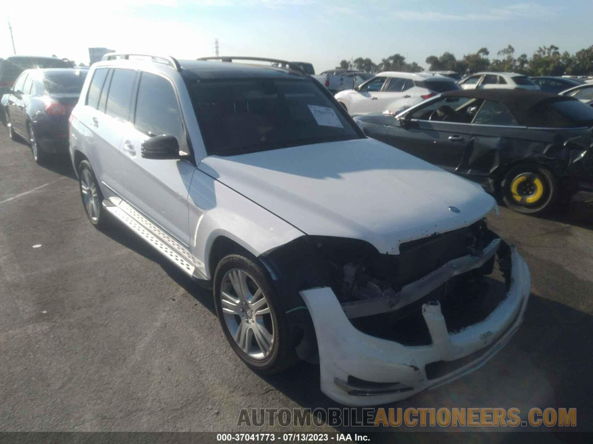 WDCGG5HB3FG425185 MERCEDES-BENZ GLK-CLASS 2015