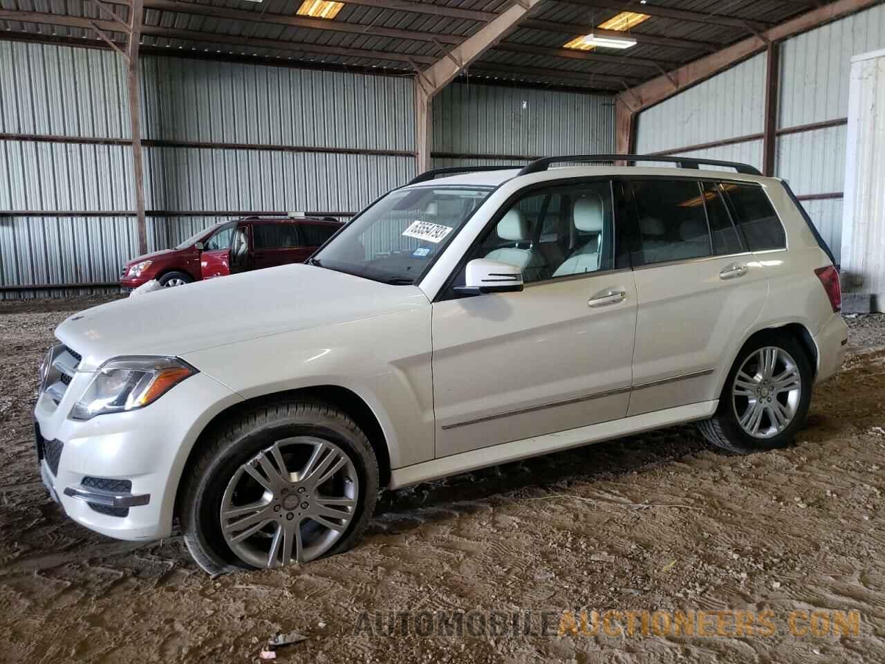 WDCGG5HB3FG426885 MERCEDES-BENZ GLK-CLASS 2015