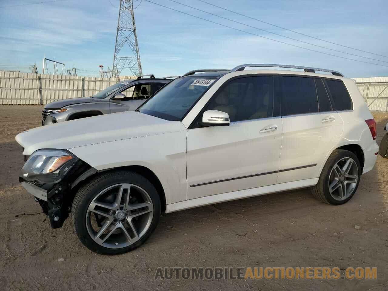 WDCGG5HB5FG402085 MERCEDES-BENZ GLK-CLASS 2015