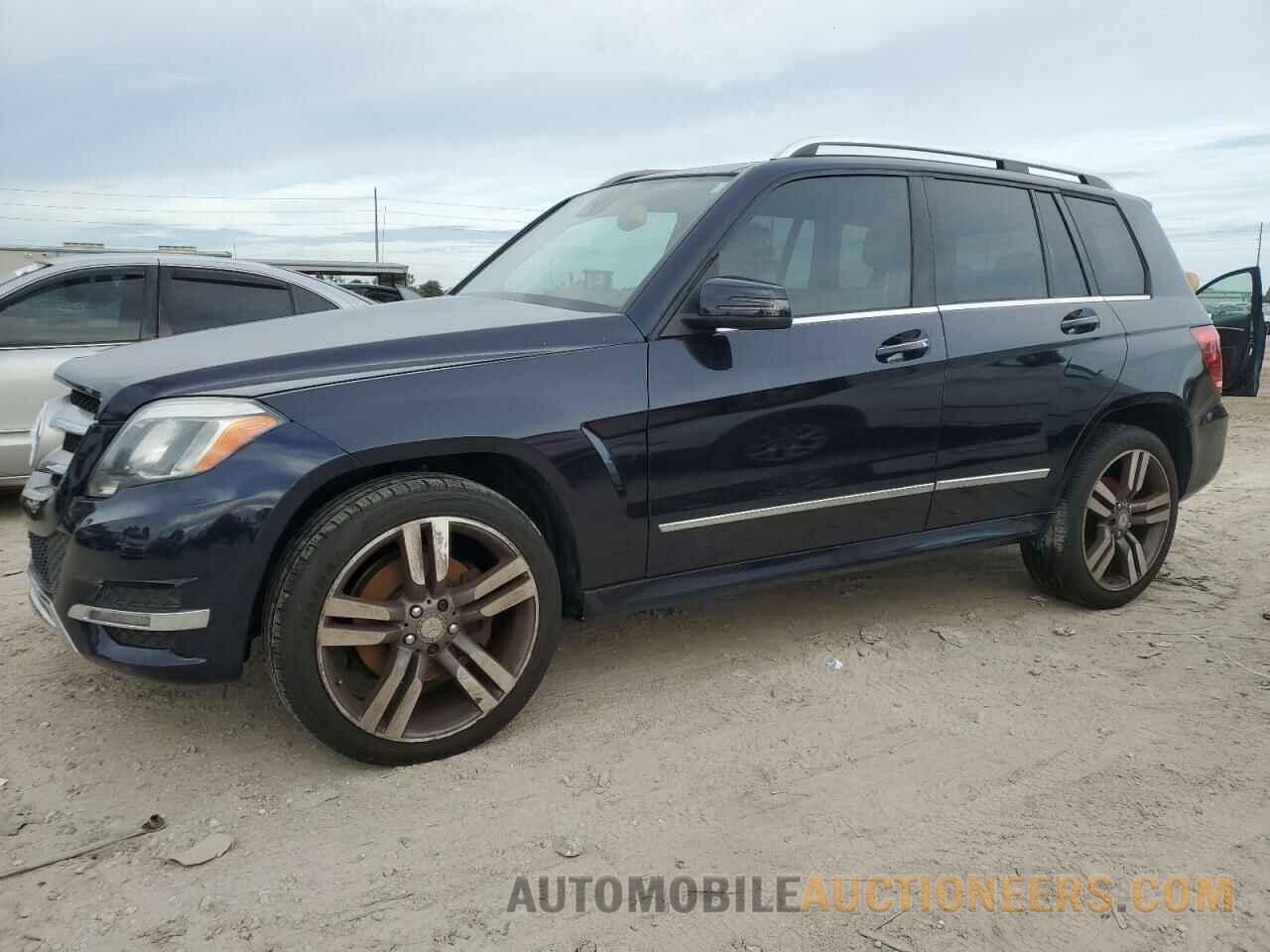 WDCGG5HB6FG393087 MERCEDES-BENZ GLK-CLASS 2015