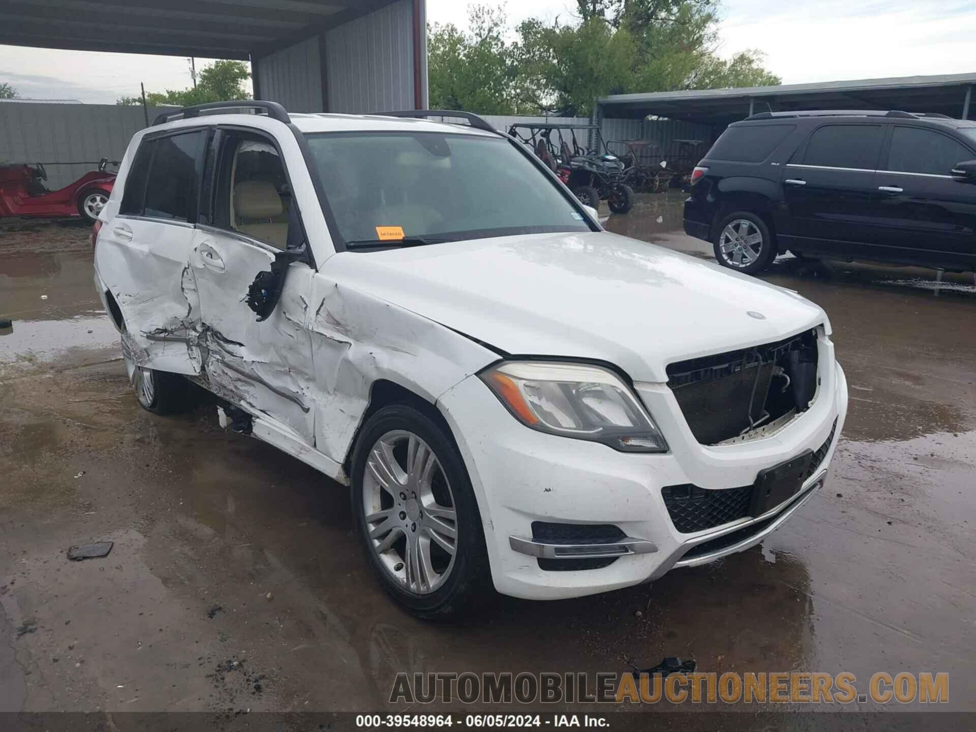 WDCGG5HB7FG345971 MERCEDES-BENZ GLK 350 2015