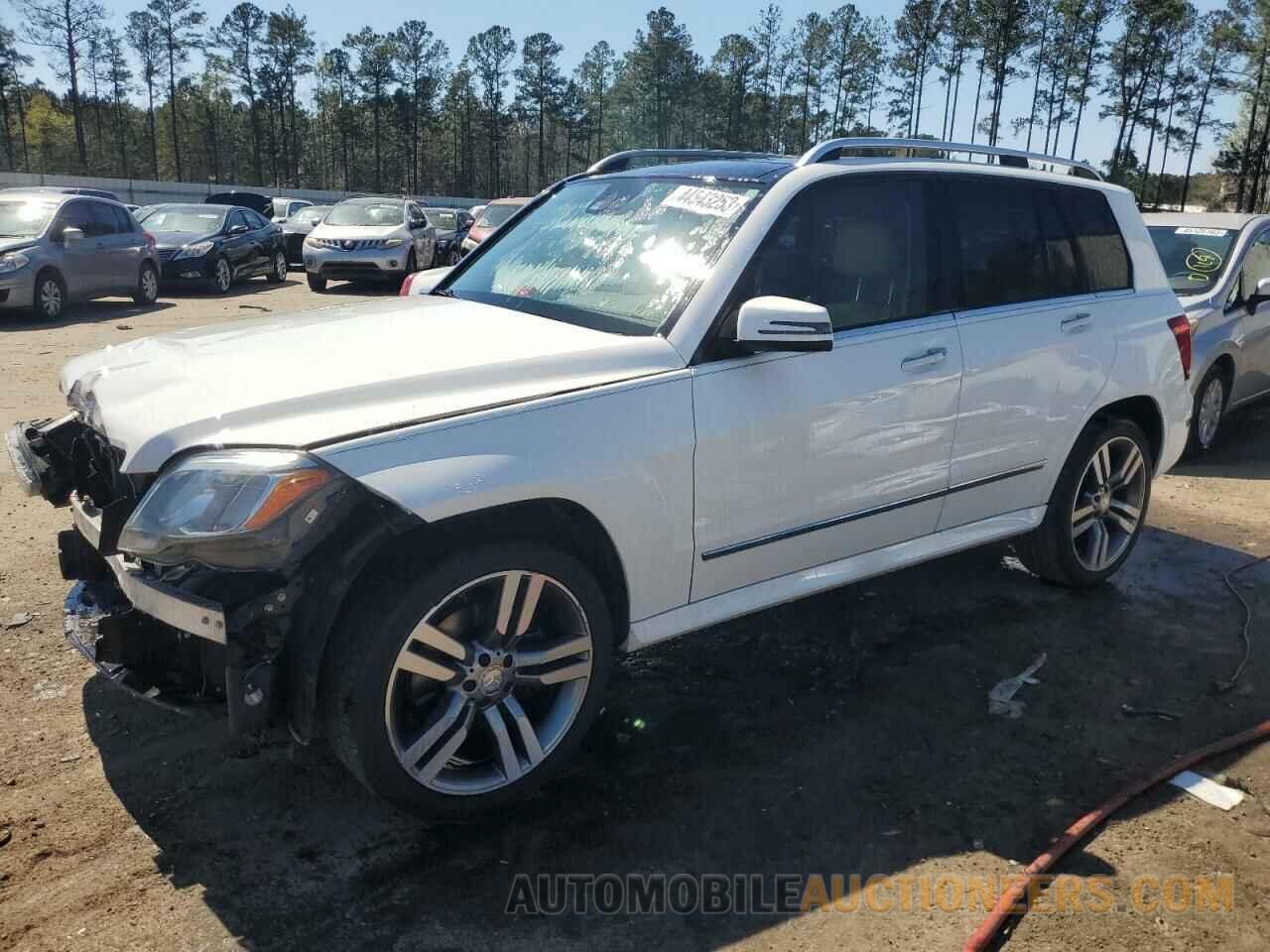 WDCGG5HB7FG379294 MERCEDES-BENZ GLK-CLASS 2015