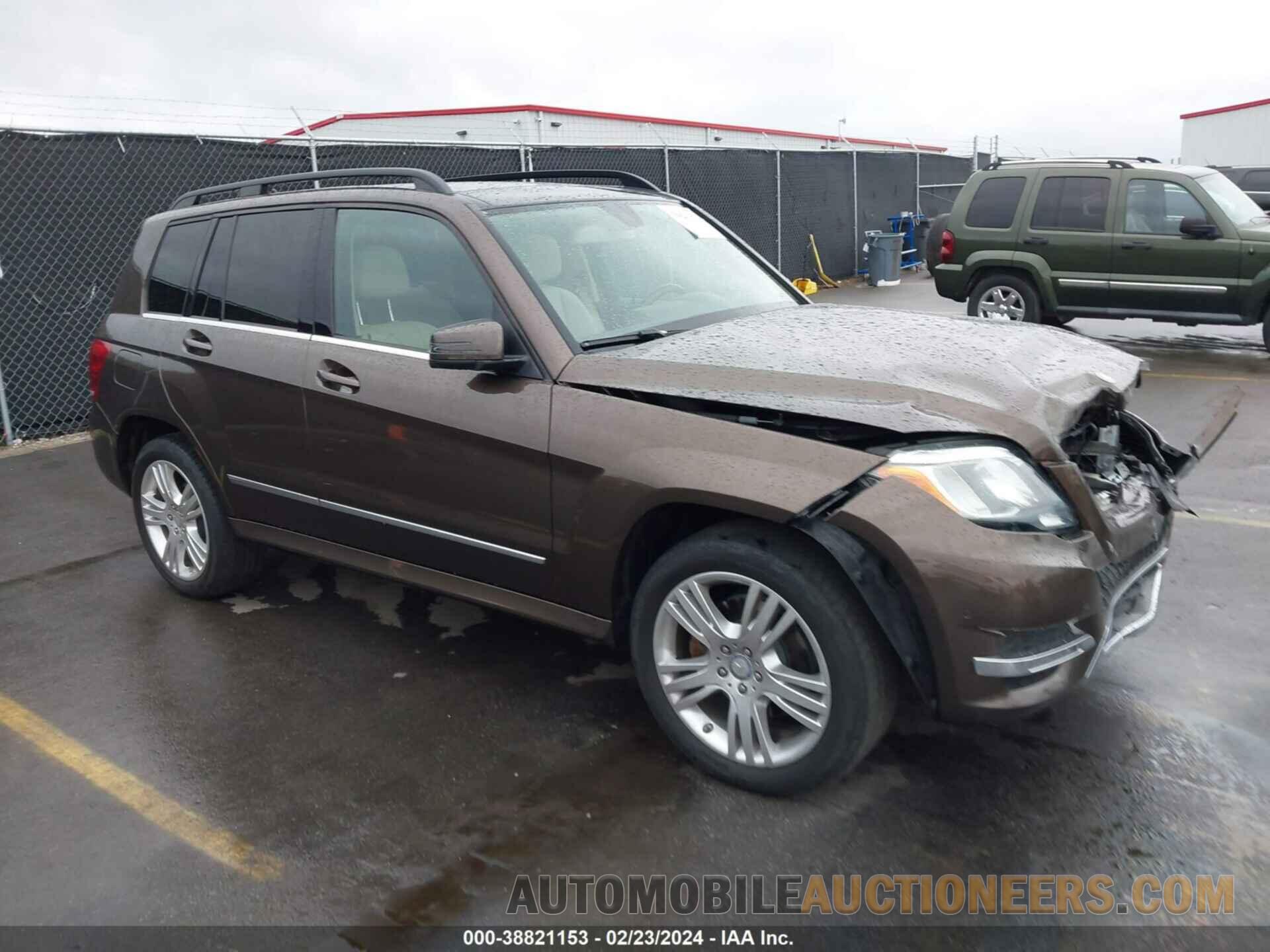 WDCGG5HB8FG345283 MERCEDES-BENZ GLK 350 2015