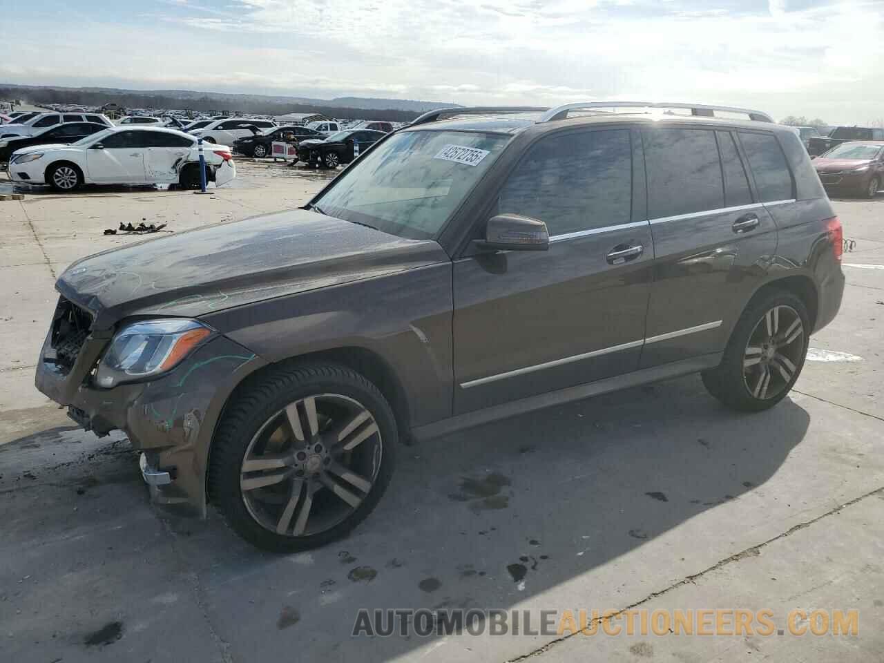 WDCGG5HB9FG351495 MERCEDES-BENZ GLK-CLASS 2015