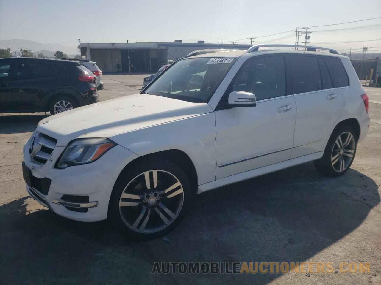 WDCGG5HB9FG431816 MERCEDES-BENZ GLK-CLASS 2015