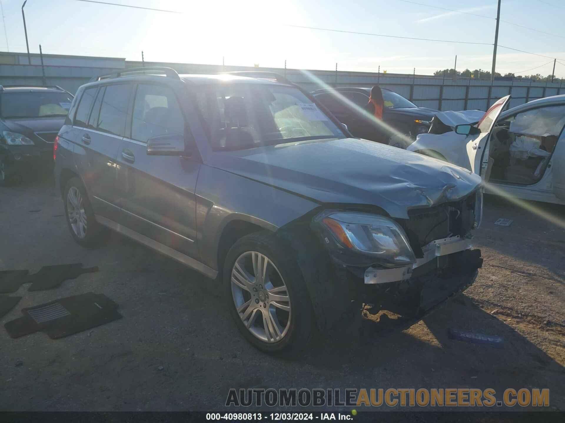 WDCGG5HB9FG438717 MERCEDES-BENZ GLK 350 2015