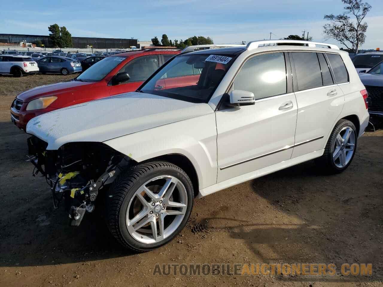 WDCGG8HB0CF734437 MERCEDES-BENZ GLK-CLASS 2012