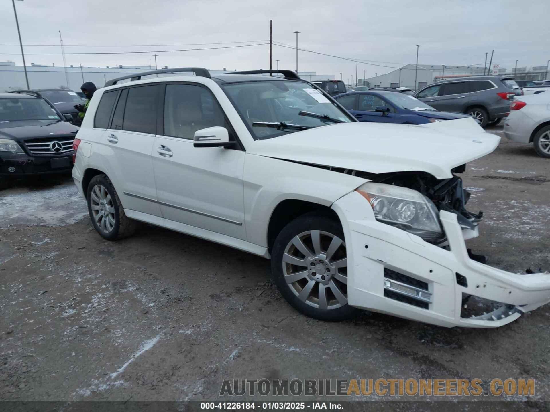 WDCGG8HB8CF798841 MERCEDES-BENZ GLK 350 2012