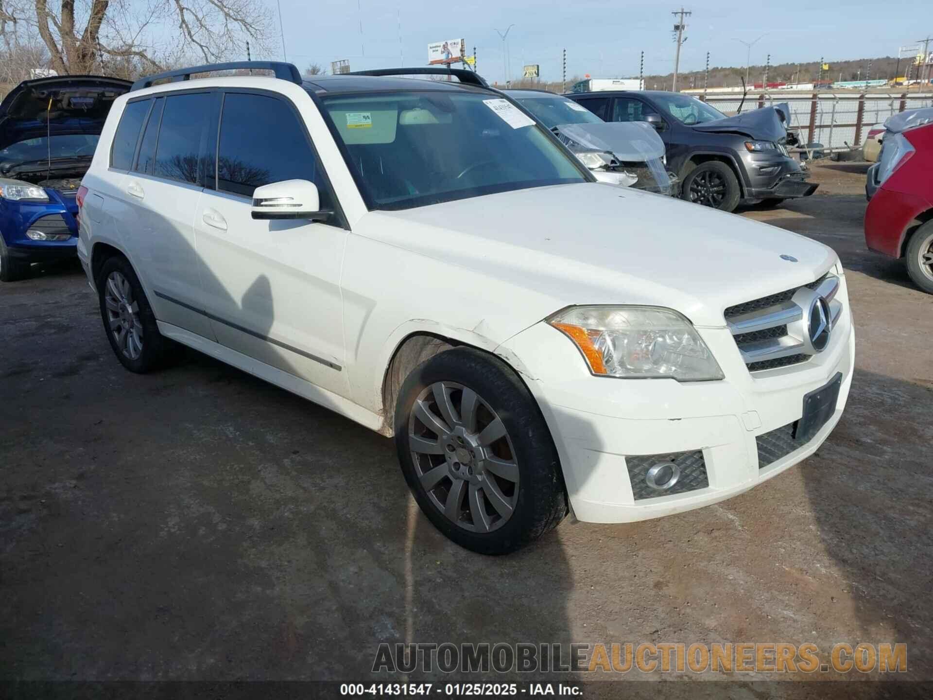 WDCGG8HB8CF888913 MERCEDES-BENZ GLK 350 2012