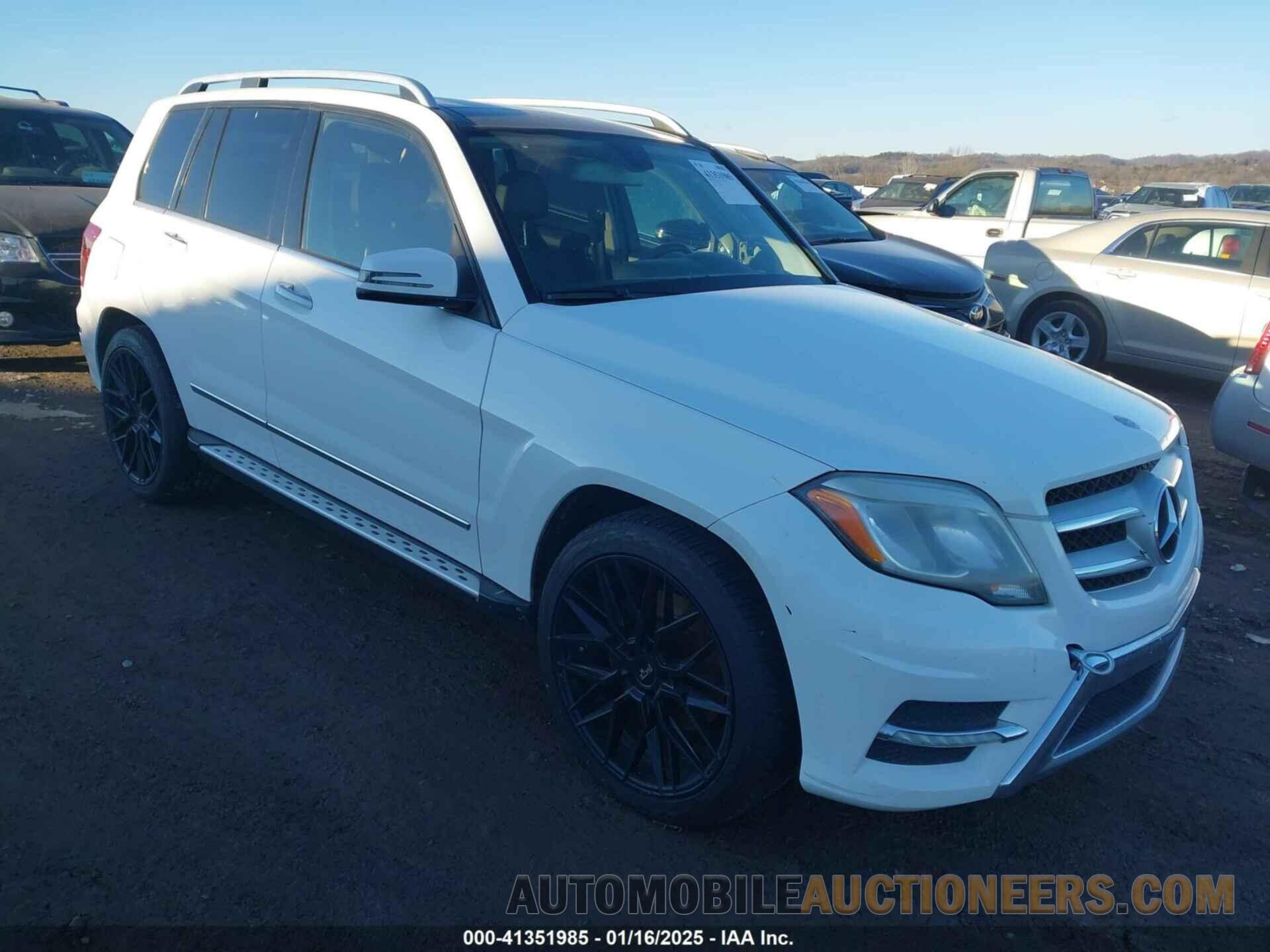 WDCGG8JB0DG045648 MERCEDES-BENZ GLK 350 2013