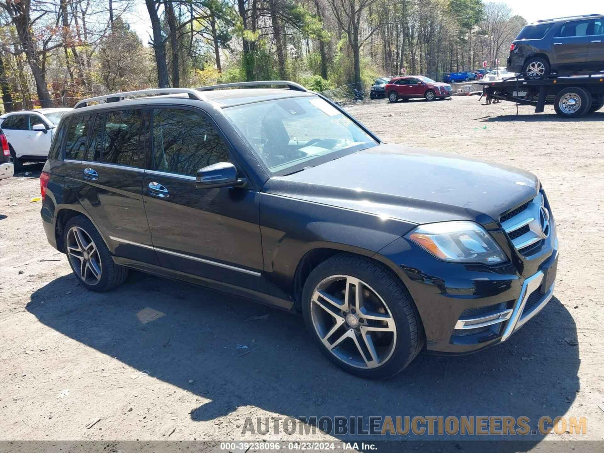 WDCGG8JB0FG408856 MERCEDES-BENZ GLK 350 2015