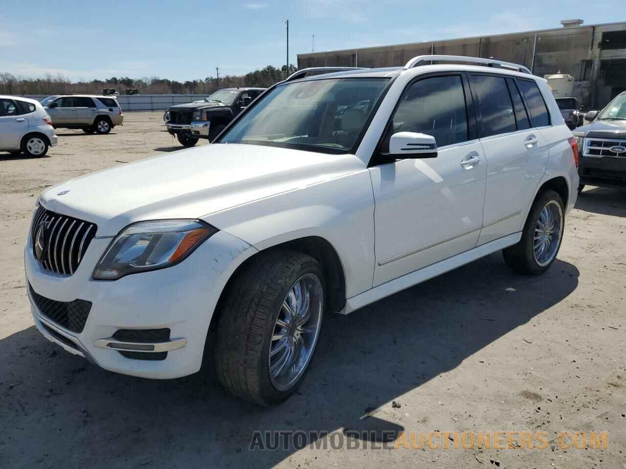 WDCGG8JB3FG438160 MERCEDES-BENZ GLK-CLASS 2015