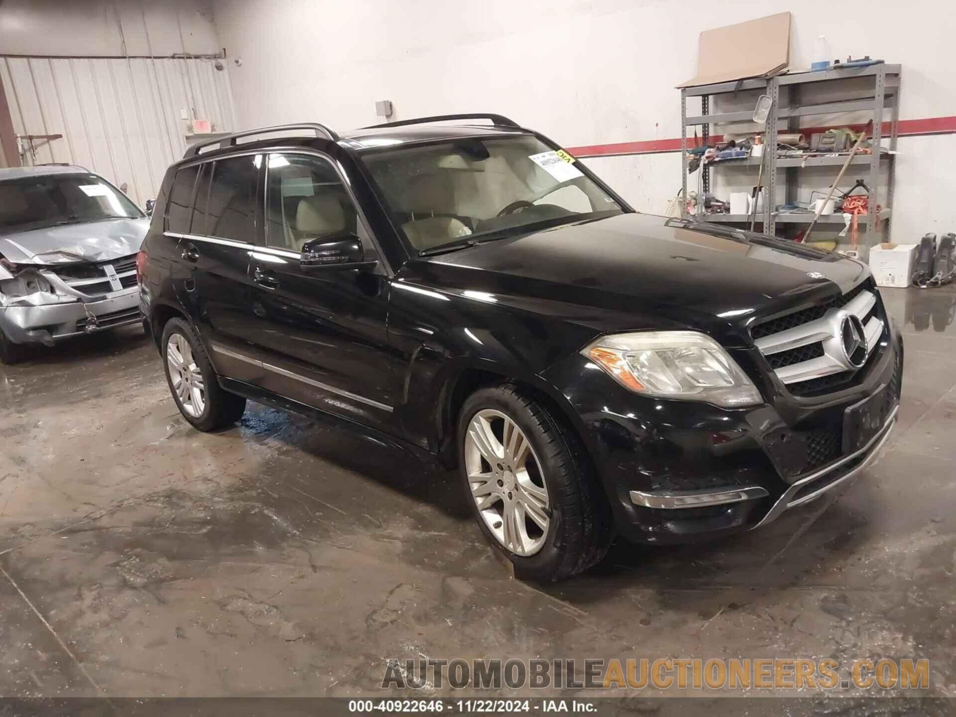 WDCGG8JB5DF978922 MERCEDES-BENZ GLK 350 2013