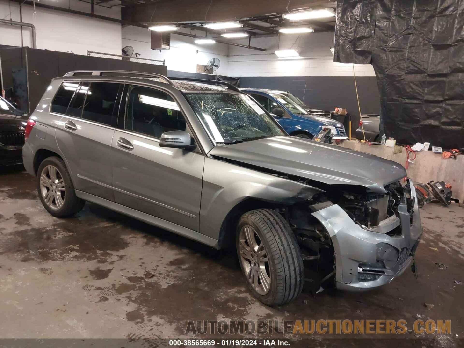 WDCGG8JB8FG382684 MERCEDES-BENZ GLK 2015