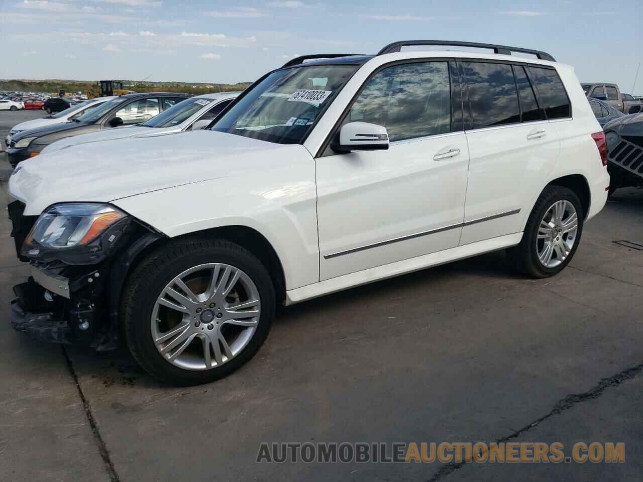 WDCGG8JB9FG349421 MERCEDES-BENZ GLK-CLASS 2015