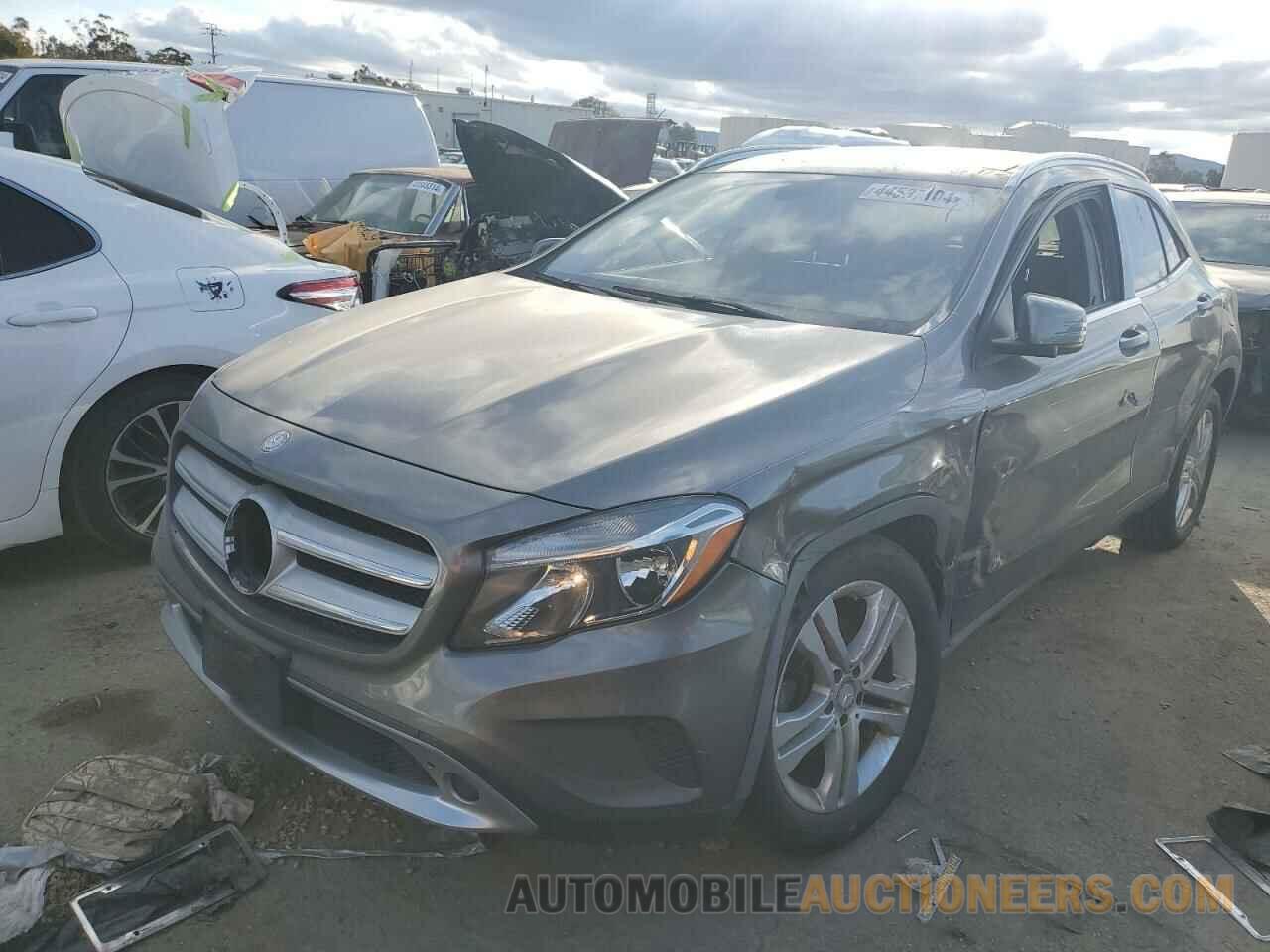 WDCTG4EB0FJ187425 MERCEDES-BENZ GLA-CLASS 2015