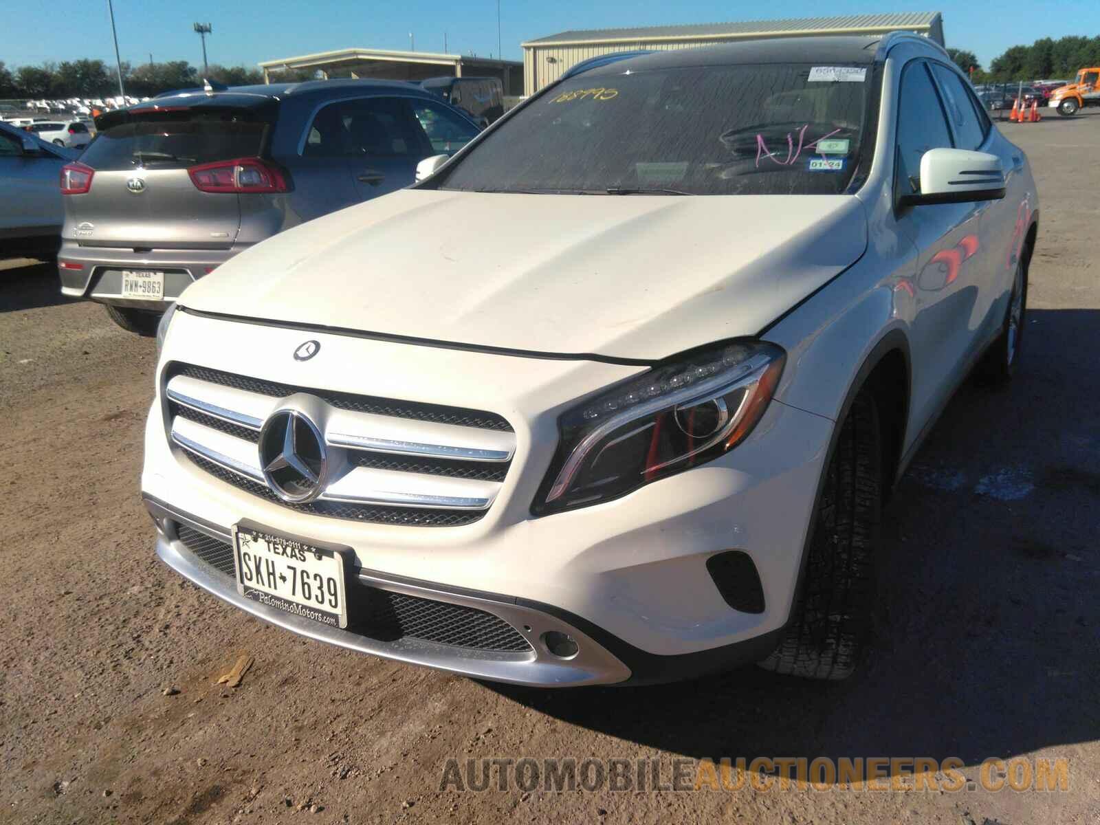 WDCTG4EB0GJ188995 Mercedes-Benz GLA 2016