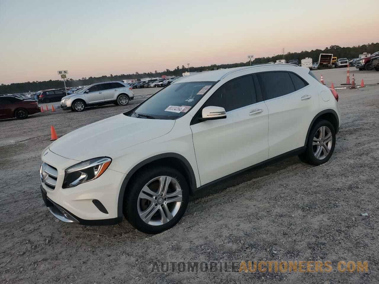 WDCTG4EB0GJ267924 MERCEDES-BENZ GLA-CLASS 2016