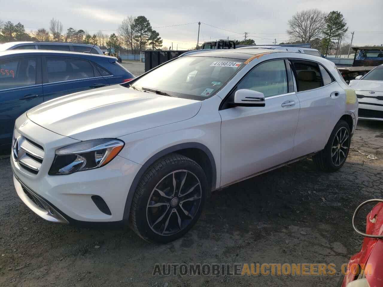 WDCTG4EB0HJ307677 MERCEDES-BENZ GLA-CLASS 2017