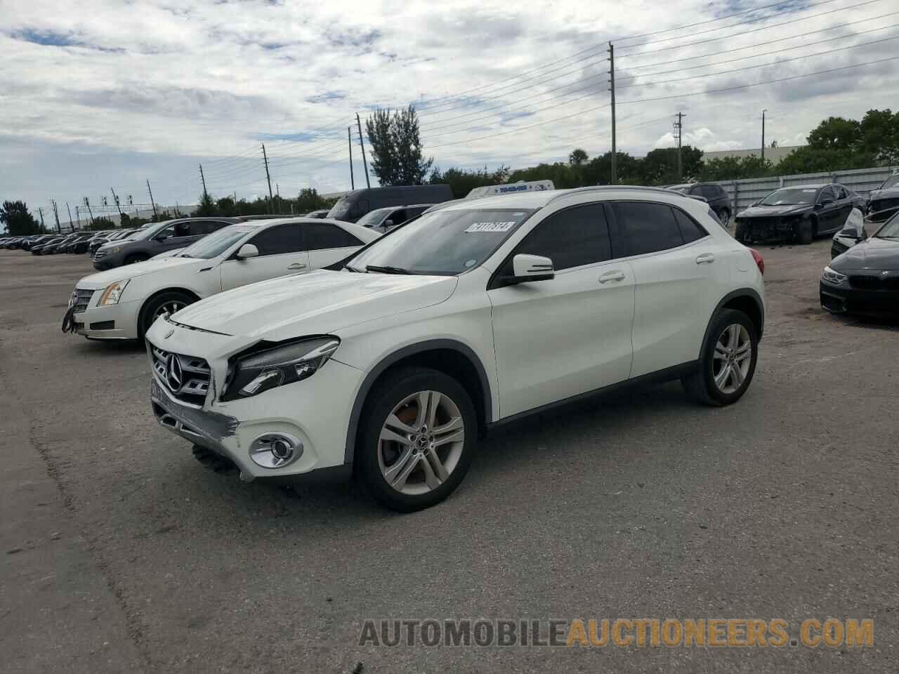 WDCTG4EB0JJ452112 MERCEDES-BENZ GLA-CLASS 2018