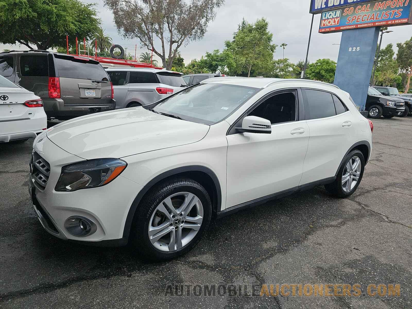 WDCTG4EB0LU021335 Mercedes-Benz GLA 2020