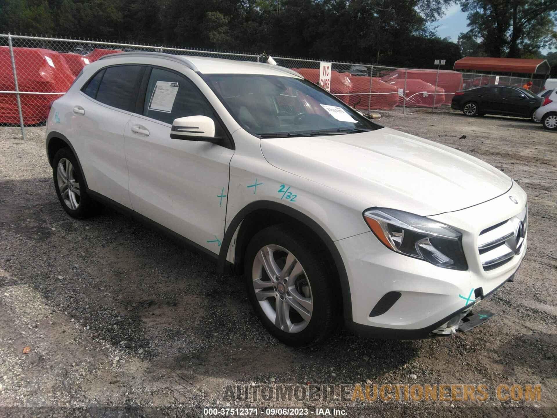 WDCTG4EB1HJ281543 MERCEDES-BENZ GLA 2017