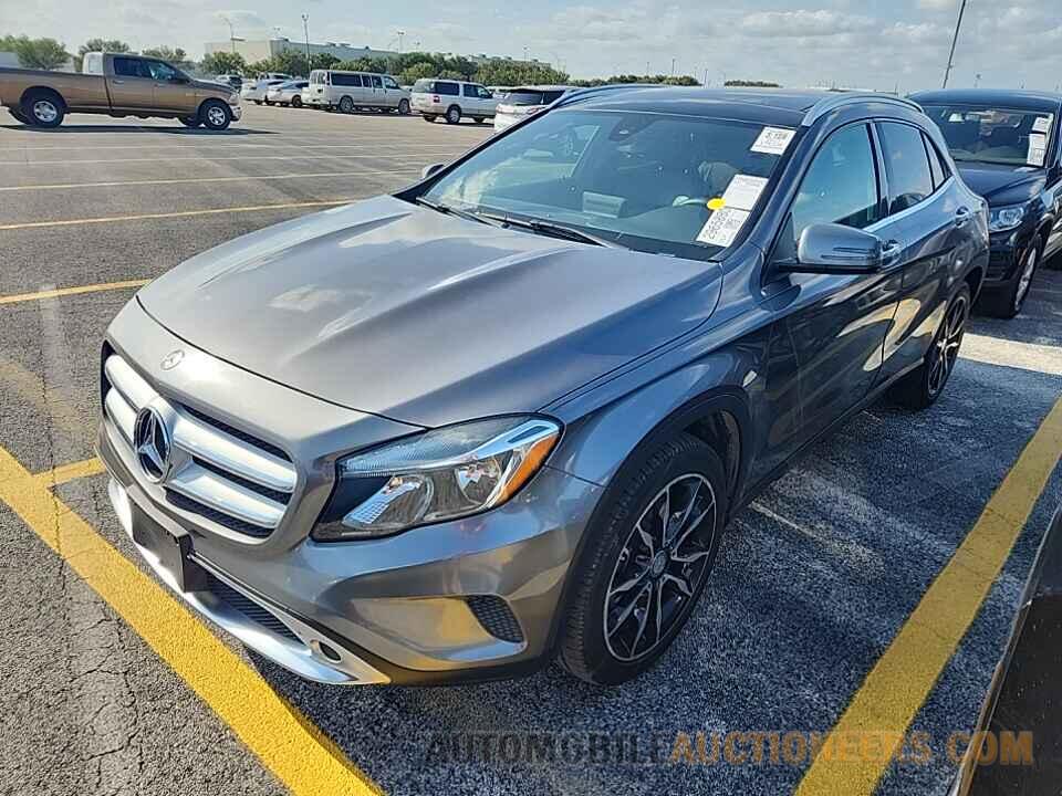 WDCTG4EB1HJ320695 Mercedes-Benz GLA 2017