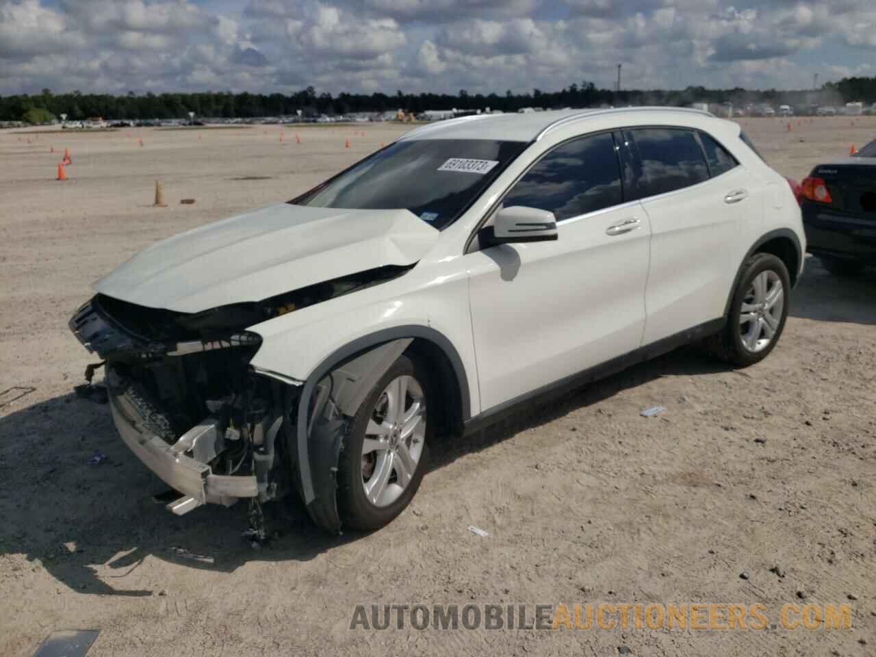 WDCTG4EB1JJ423279 MERCEDES-BENZ GLA-CLASS 2018