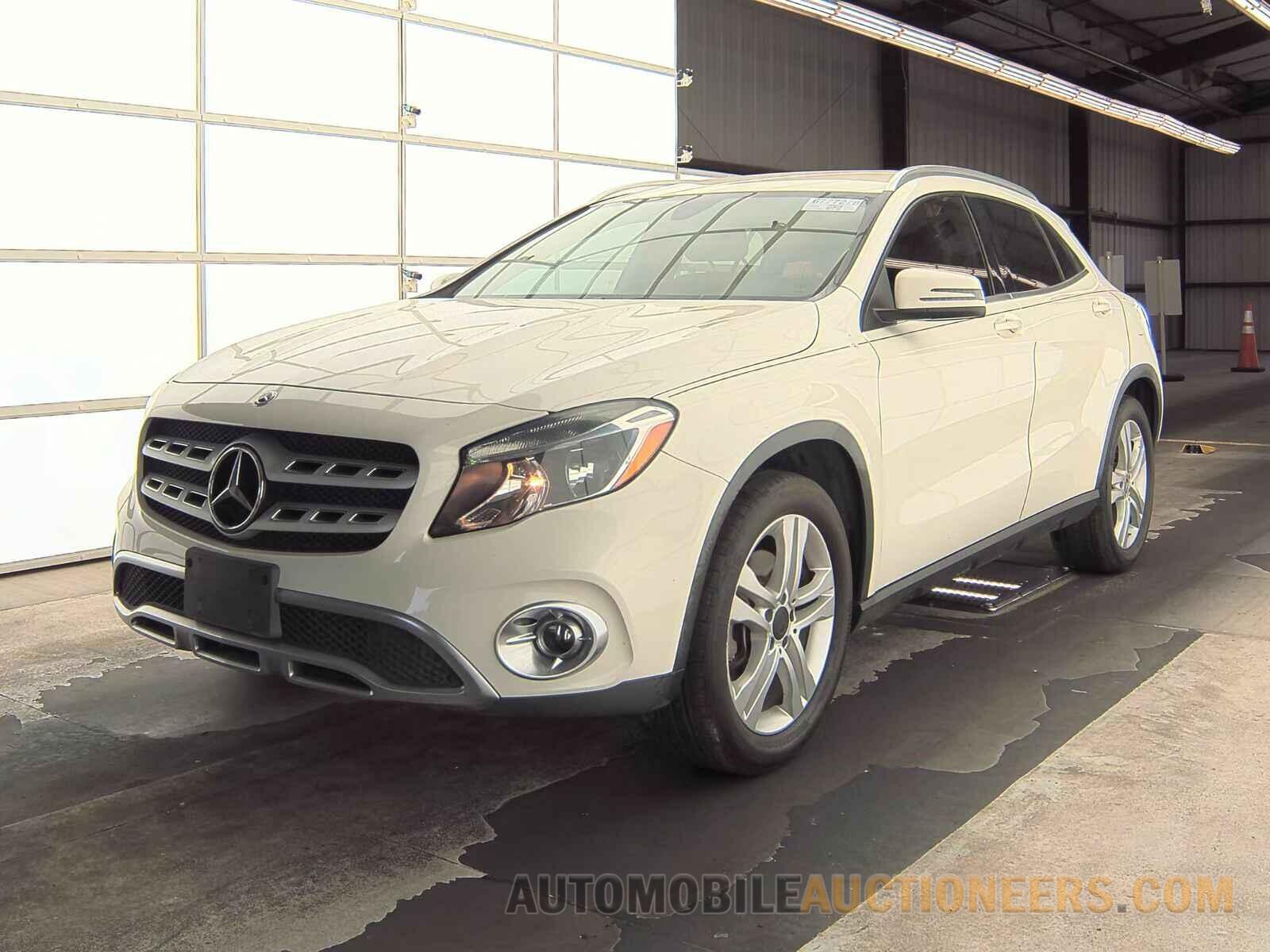 WDCTG4EB1JJ431639 Mercedes-Benz GLA 2018