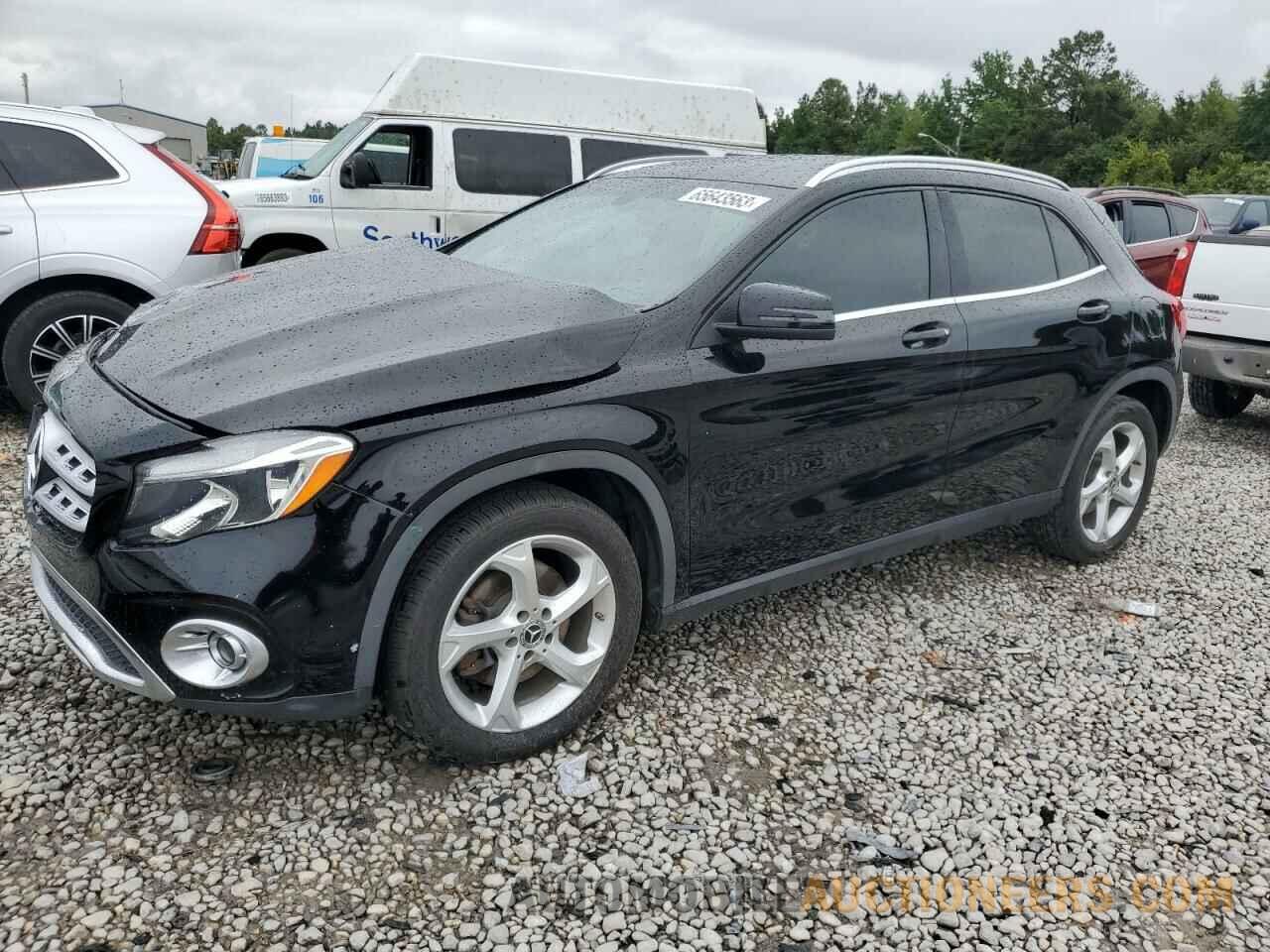 WDCTG4EB1JJ521390 MERCEDES-BENZ GLA-CLASS 2018