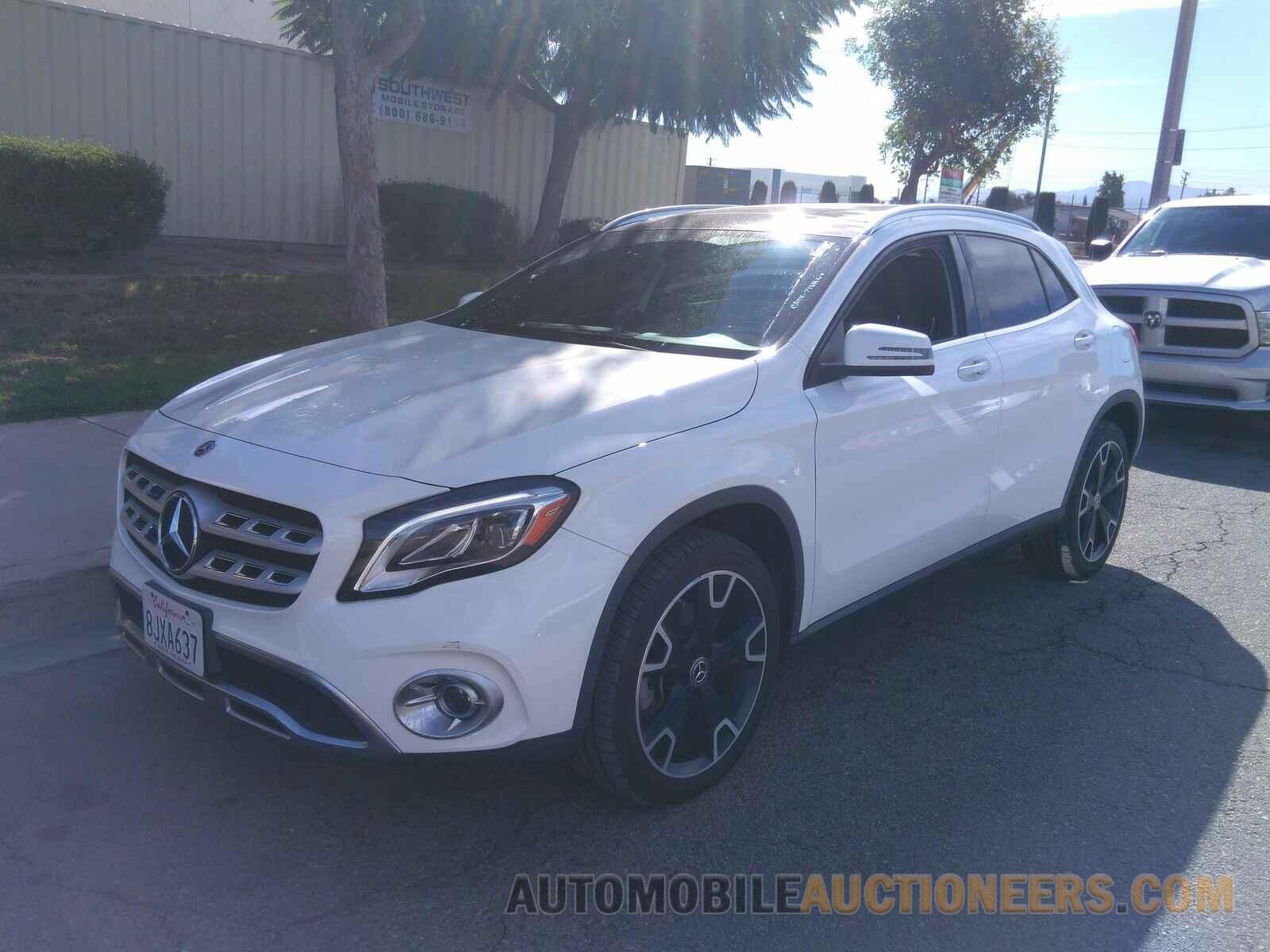 WDCTG4EB1KU011539 Mercedes-Benz GLA 2019