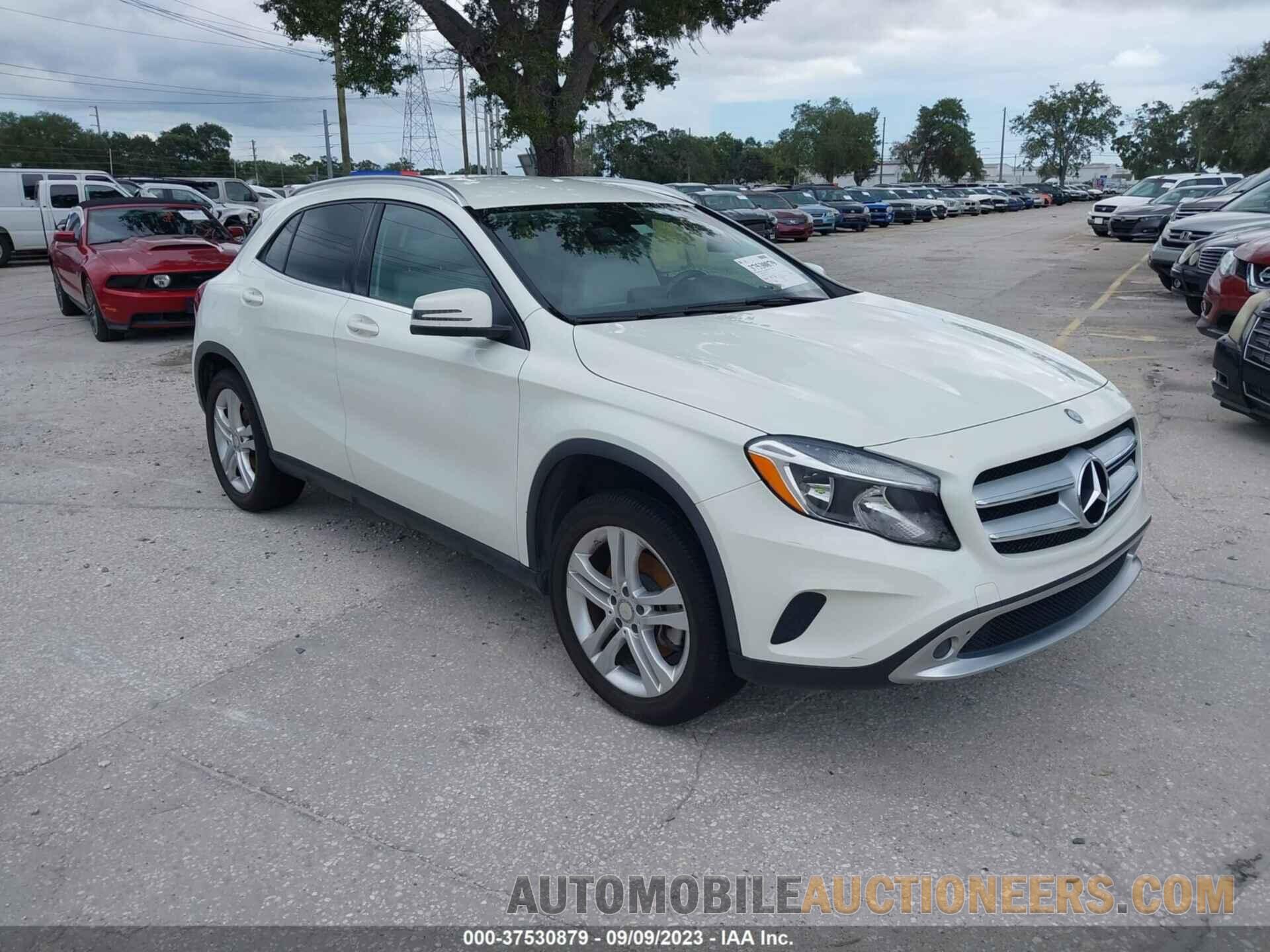 WDCTG4EB2FJ180217 MERCEDES-BENZ GLA-CLASS 2015