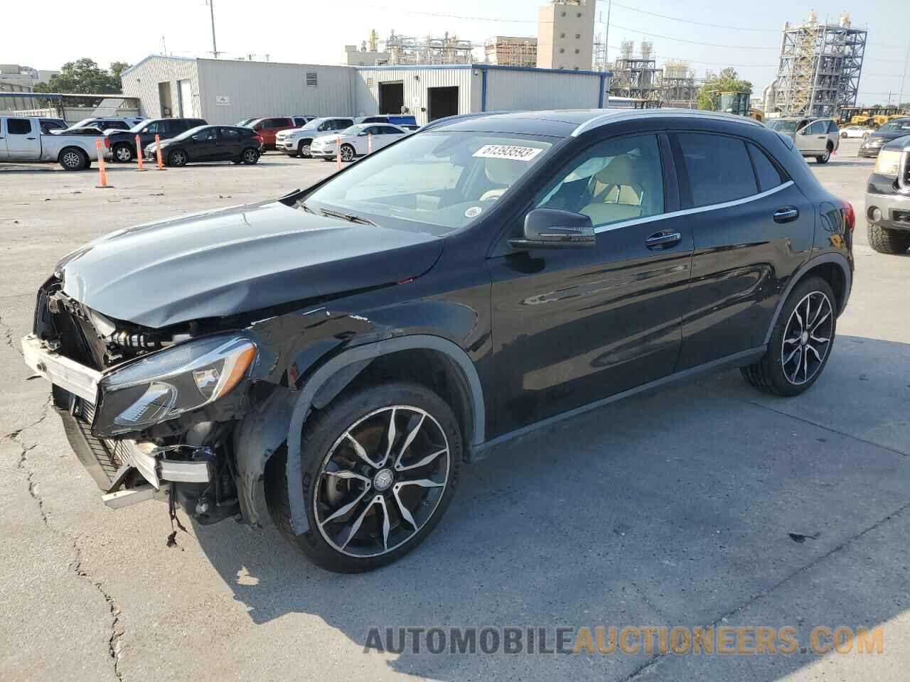 WDCTG4EB2HJ300732 MERCEDES-BENZ GLA-CLASS 2017