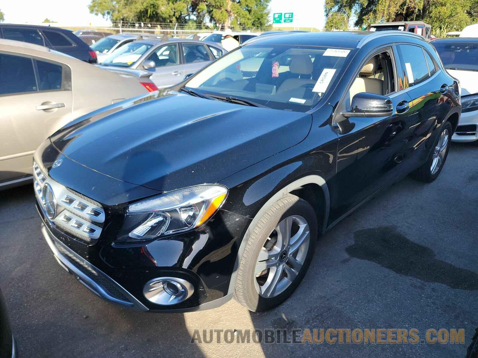 WDCTG4EB2JJ438843 Mercedes-Benz GLA 2018