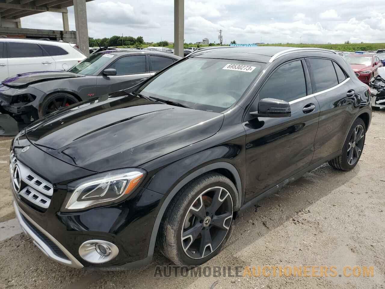 WDCTG4EB2KU013686 MERCEDES-BENZ GLA-CLASS 2019