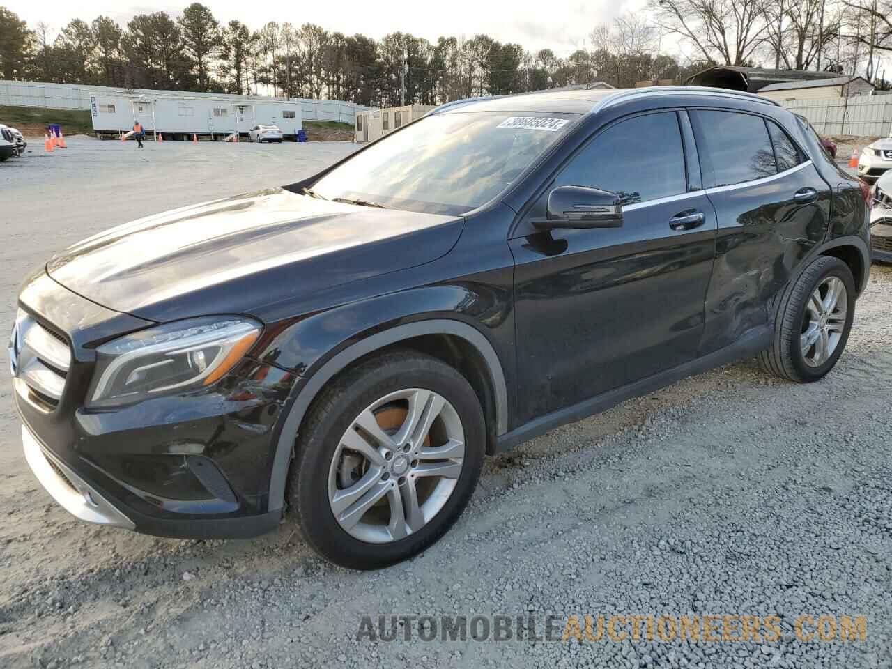 WDCTG4EB3HJ329477 MERCEDES-BENZ GLA-CLASS 2017