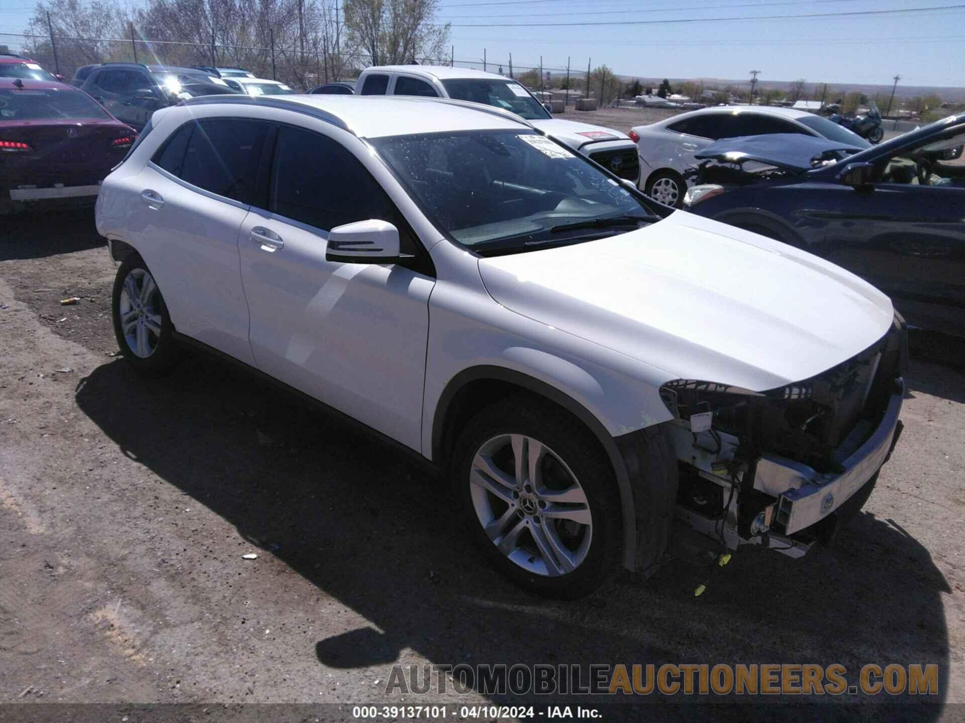 WDCTG4EB3LU021894 MERCEDES-BENZ GLA 250 2020