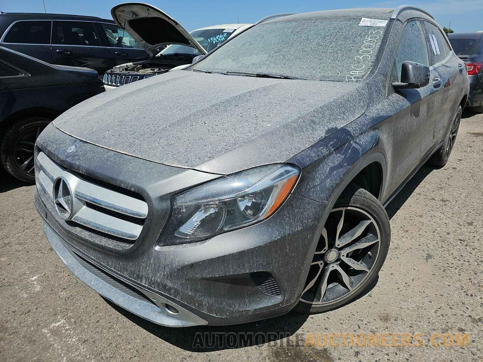 WDCTG4EB4HJ300053 Mercedes-Benz GLA 2017