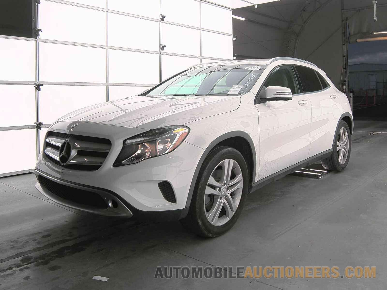 WDCTG4EB4HJ320903 Mercedes-Benz GLA 2017