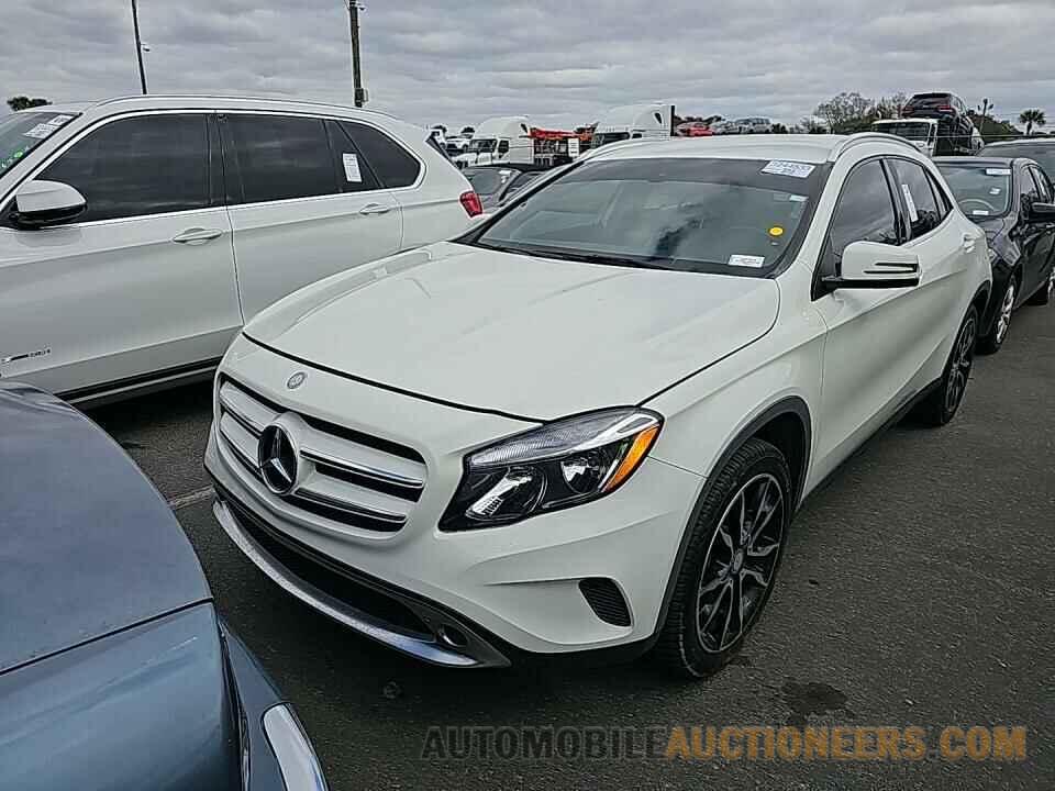 WDCTG4EB5GJ213924 Mercedes-Benz GLA 2016