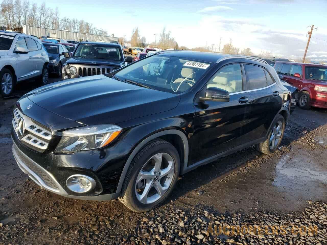 WDCTG4EB5KJ550084 MERCEDES-BENZ GLA-CLASS 2019