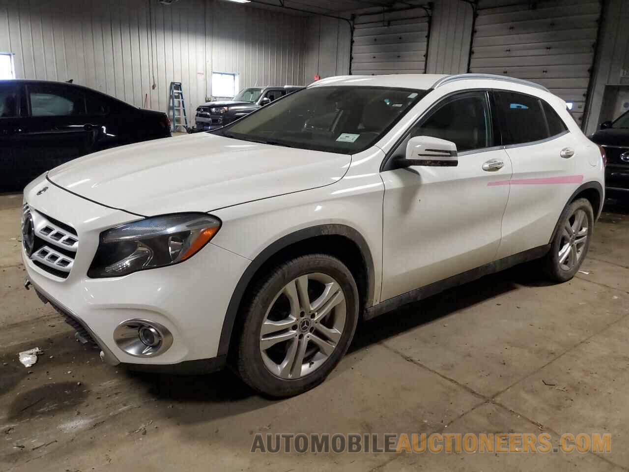 WDCTG4EB6JJ483364 MERCEDES-BENZ GLA-CLASS 2018