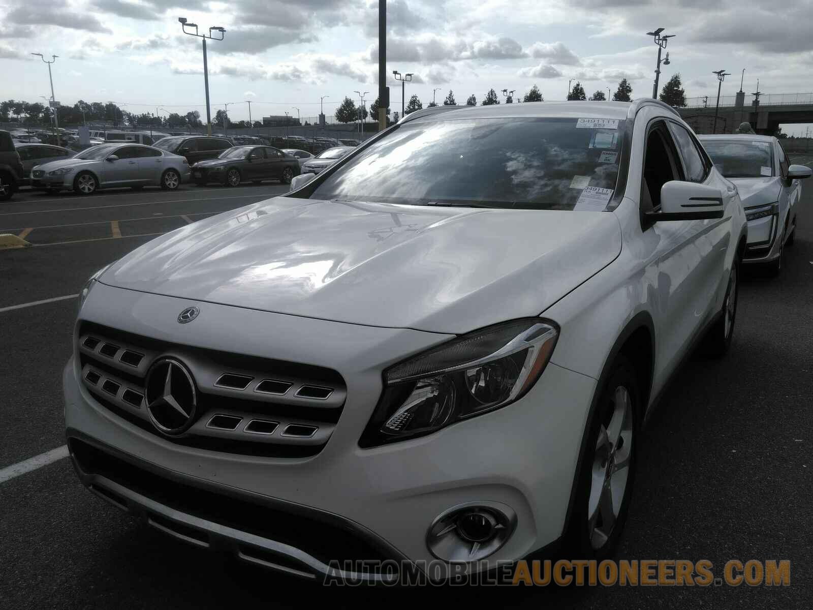 WDCTG4EB6KU015537 Mercedes-Benz GLA 2019