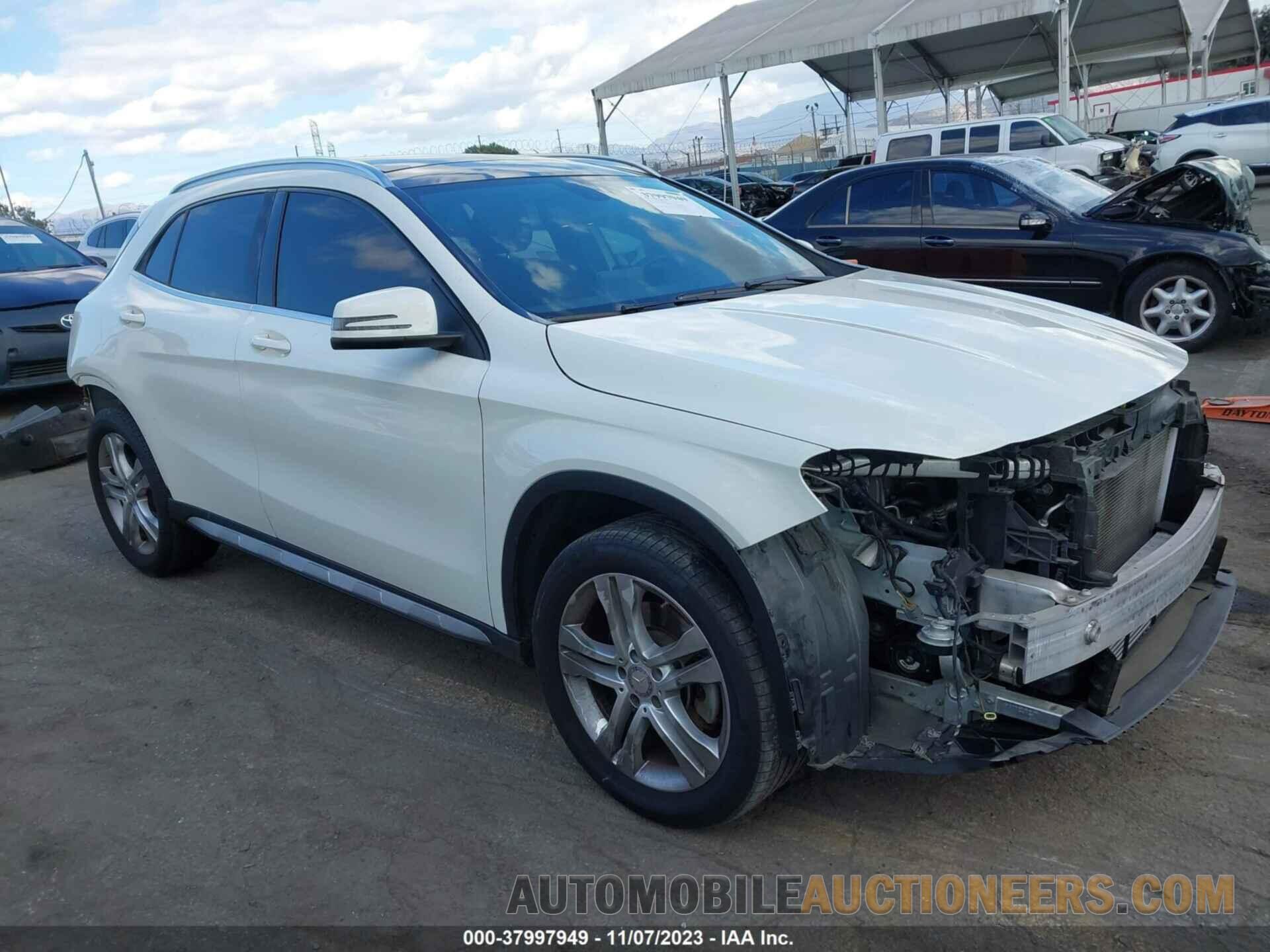 WDCTG4EB7GJ203895 MERCEDES-BENZ GLA 2016