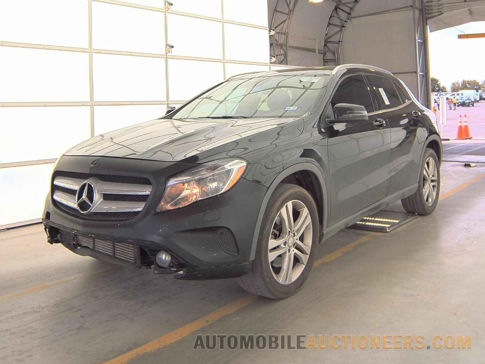 WDCTG4EB7HJ328364 Mercedes-Benz GLA 2017