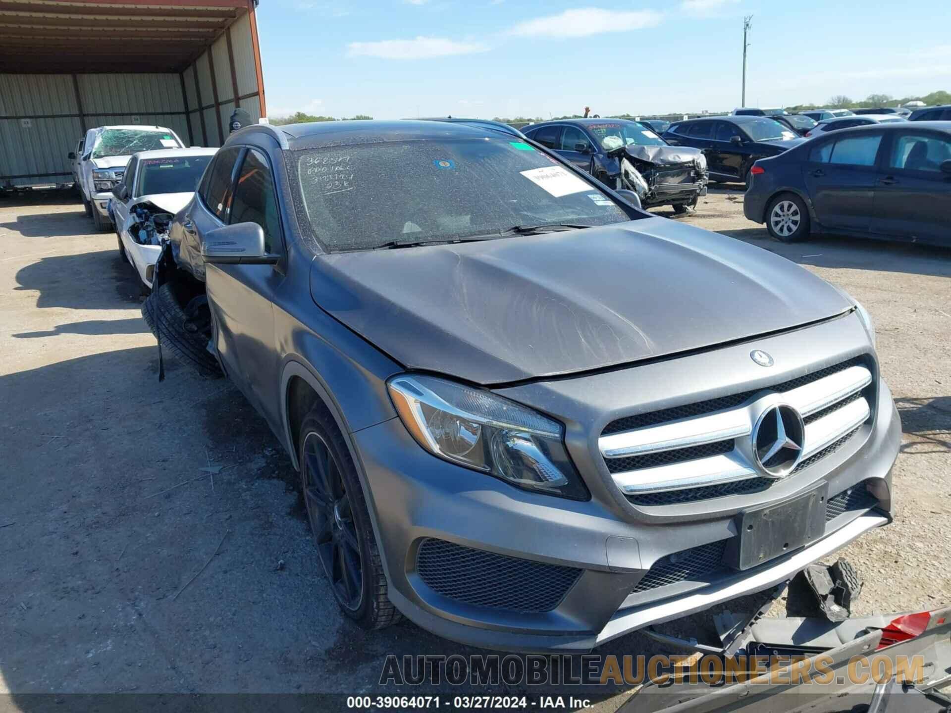 WDCTG4EB8FJ129238 MERCEDES-BENZ GLA 2015