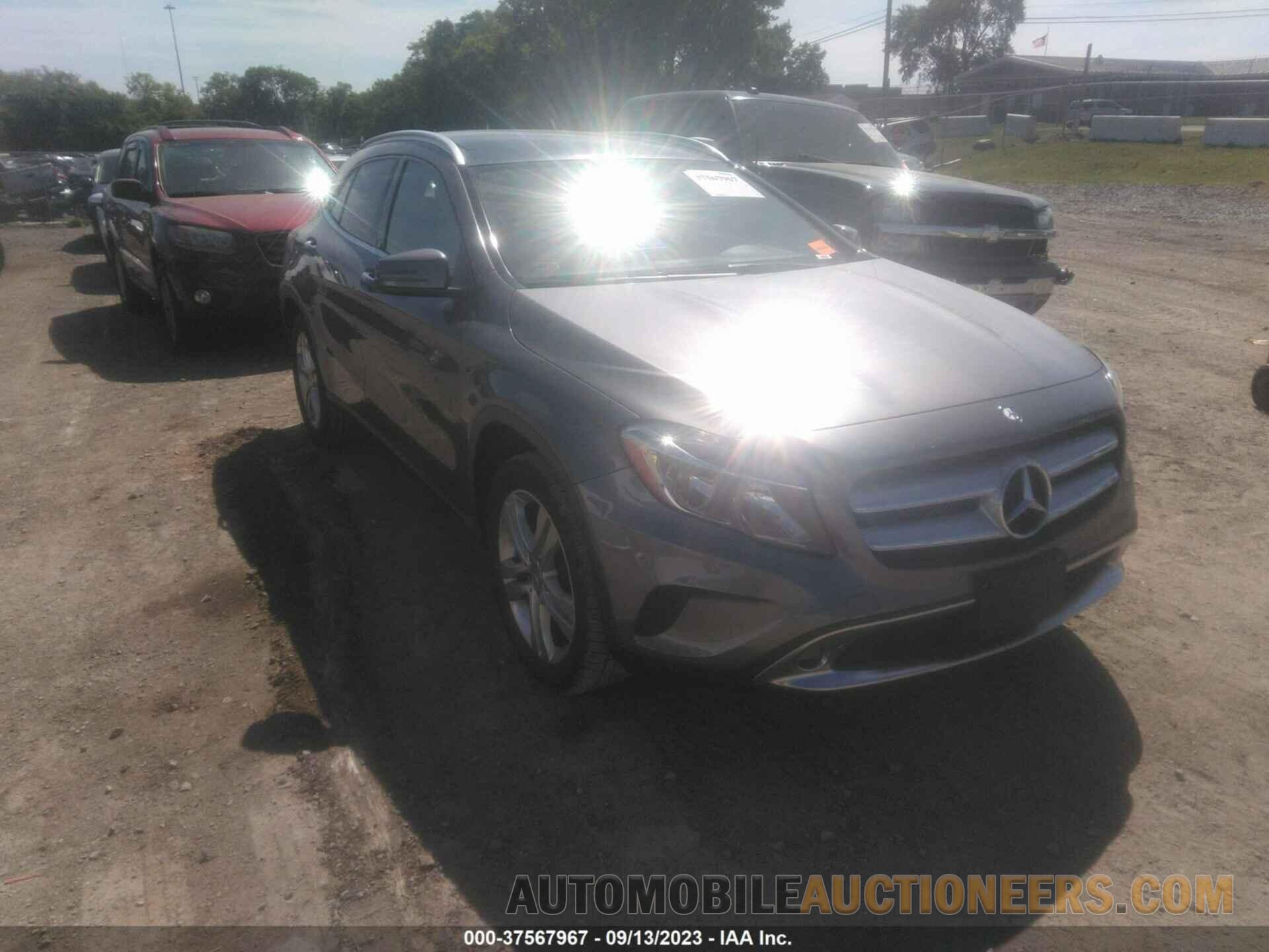 WDCTG4EB8FJ132592 MERCEDES-BENZ GLA-CLASS 2015