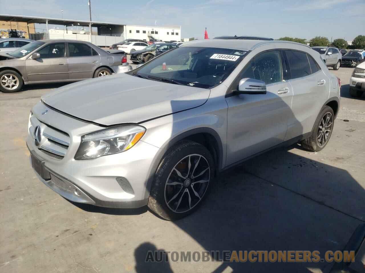 WDCTG4EB8GJ237439 MERCEDES-BENZ GLA-CLASS 2016