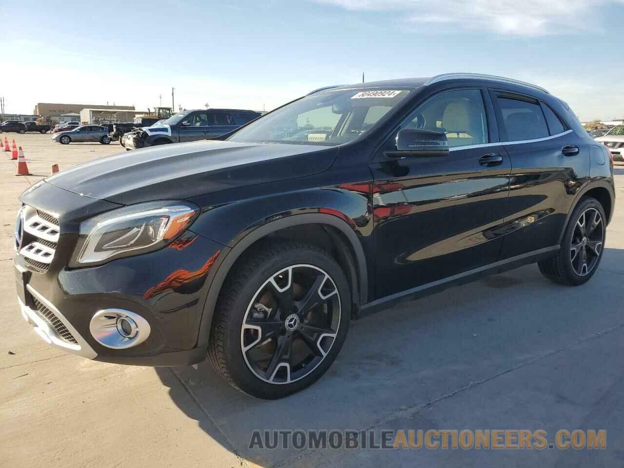 WDCTG4EB8KU011389 MERCEDES-BENZ GLA-CLASS 2019