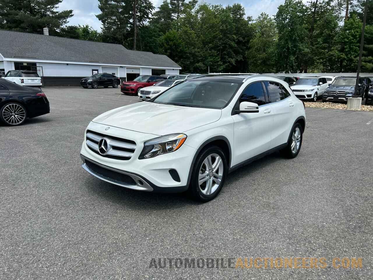 WDCTG4EB9FJ124887 MERCEDES-BENZ GLA-CLASS 2015